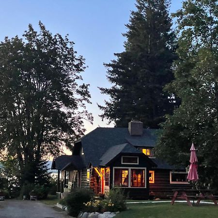 Sleep'S Cabins Sagle Bagian luar foto