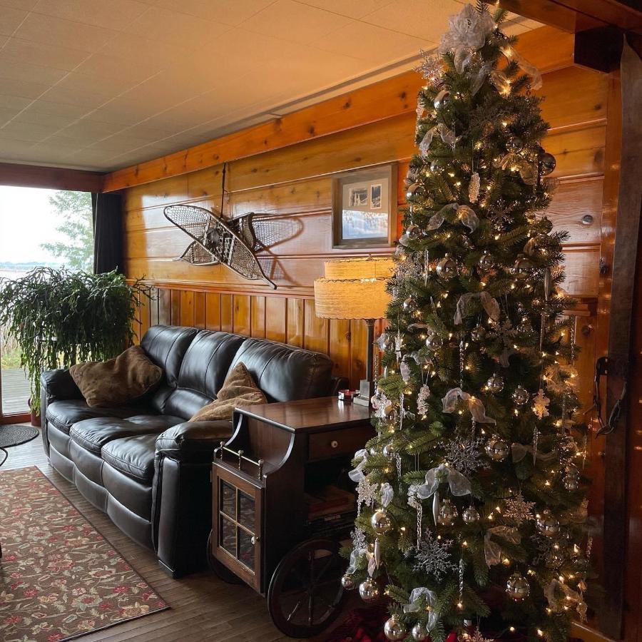 Sleep'S Cabins Sagle Bagian luar foto