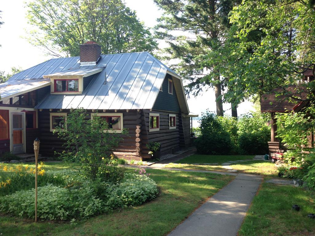 Sleep'S Cabins Sagle Bagian luar foto
